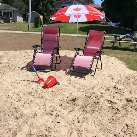 N' This On The Bay -Vacation Suite Wiarton Extérieur photo