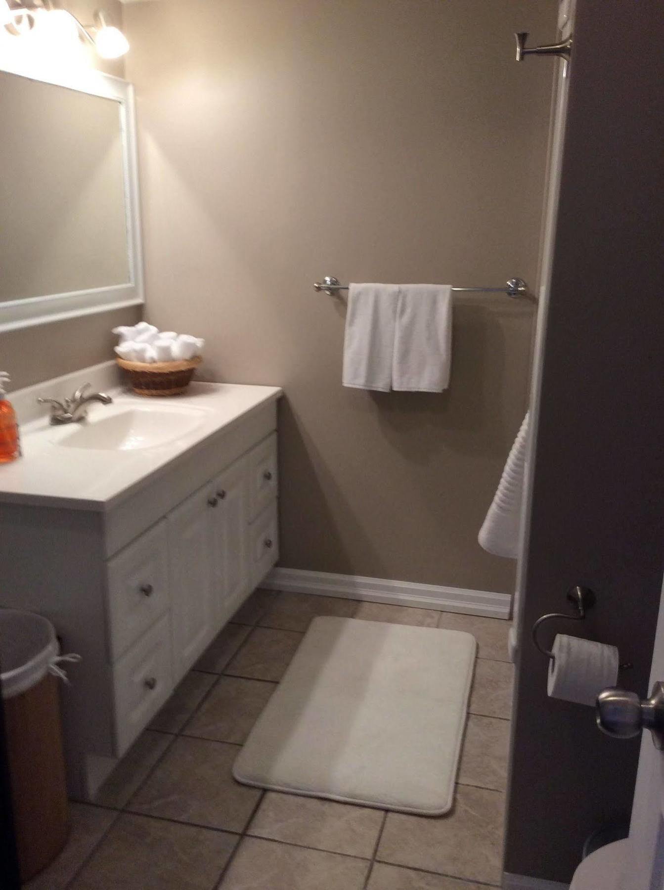 N' This On The Bay -Vacation Suite Wiarton Extérieur photo