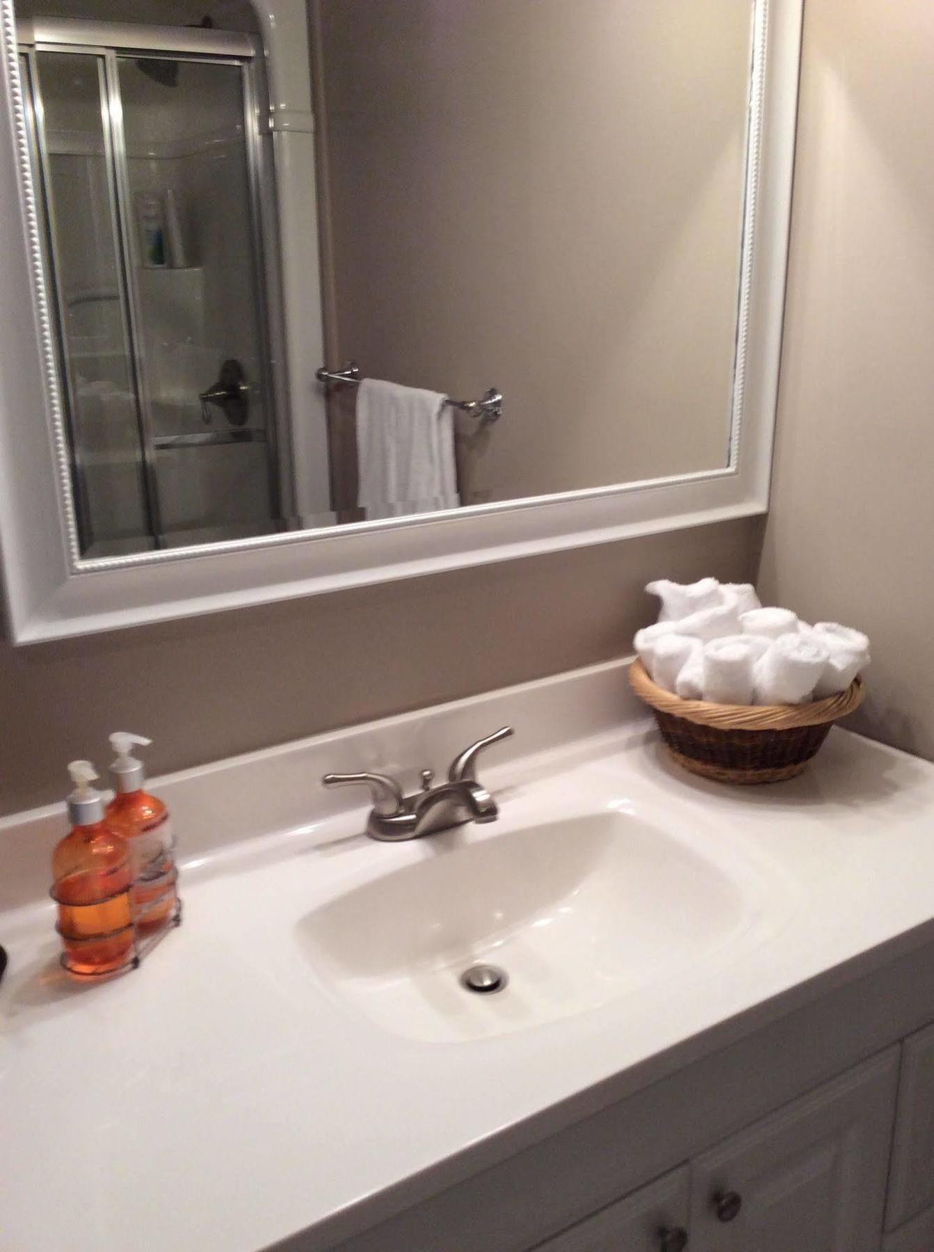 N' This On The Bay -Vacation Suite Wiarton Extérieur photo